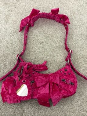 BALENCIAGA XS Velvet Le Cagole Shoulder Bag